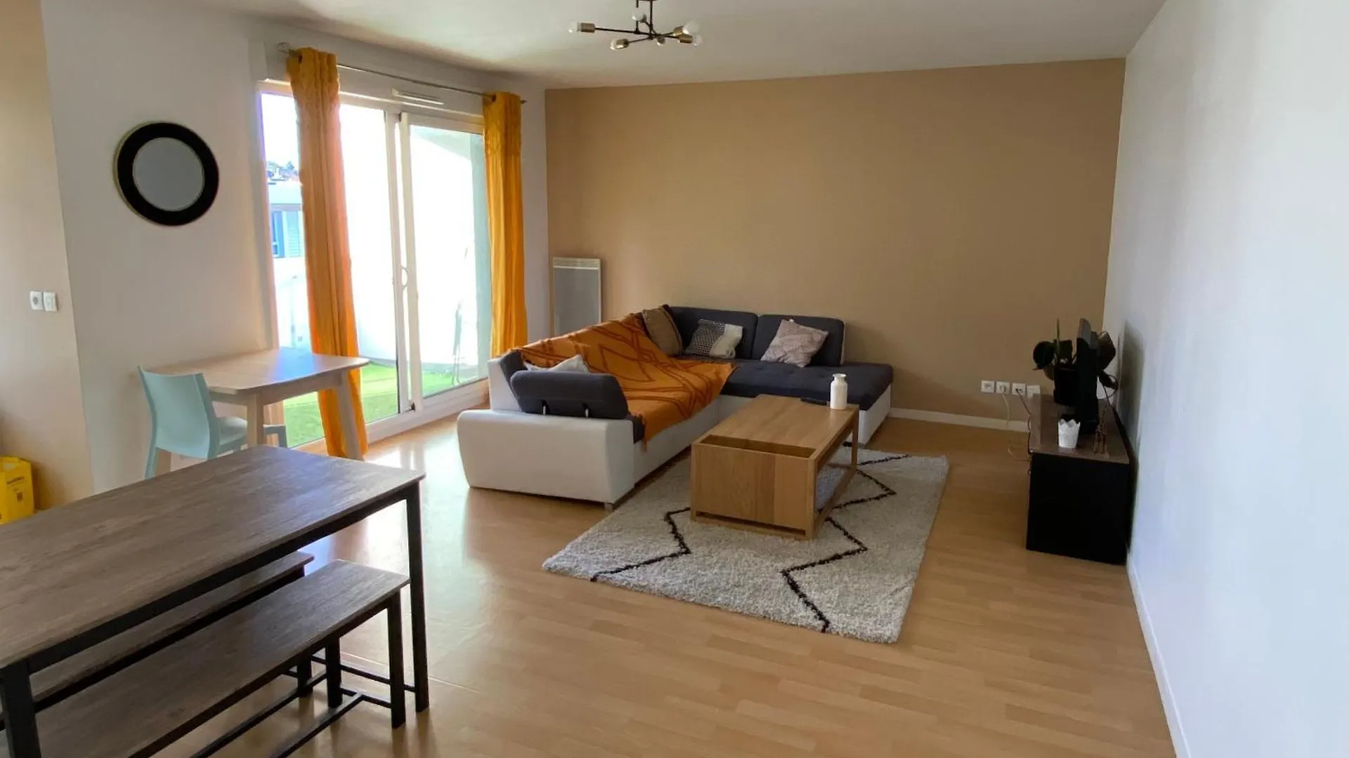 Appartement Moderne T3 Cesson