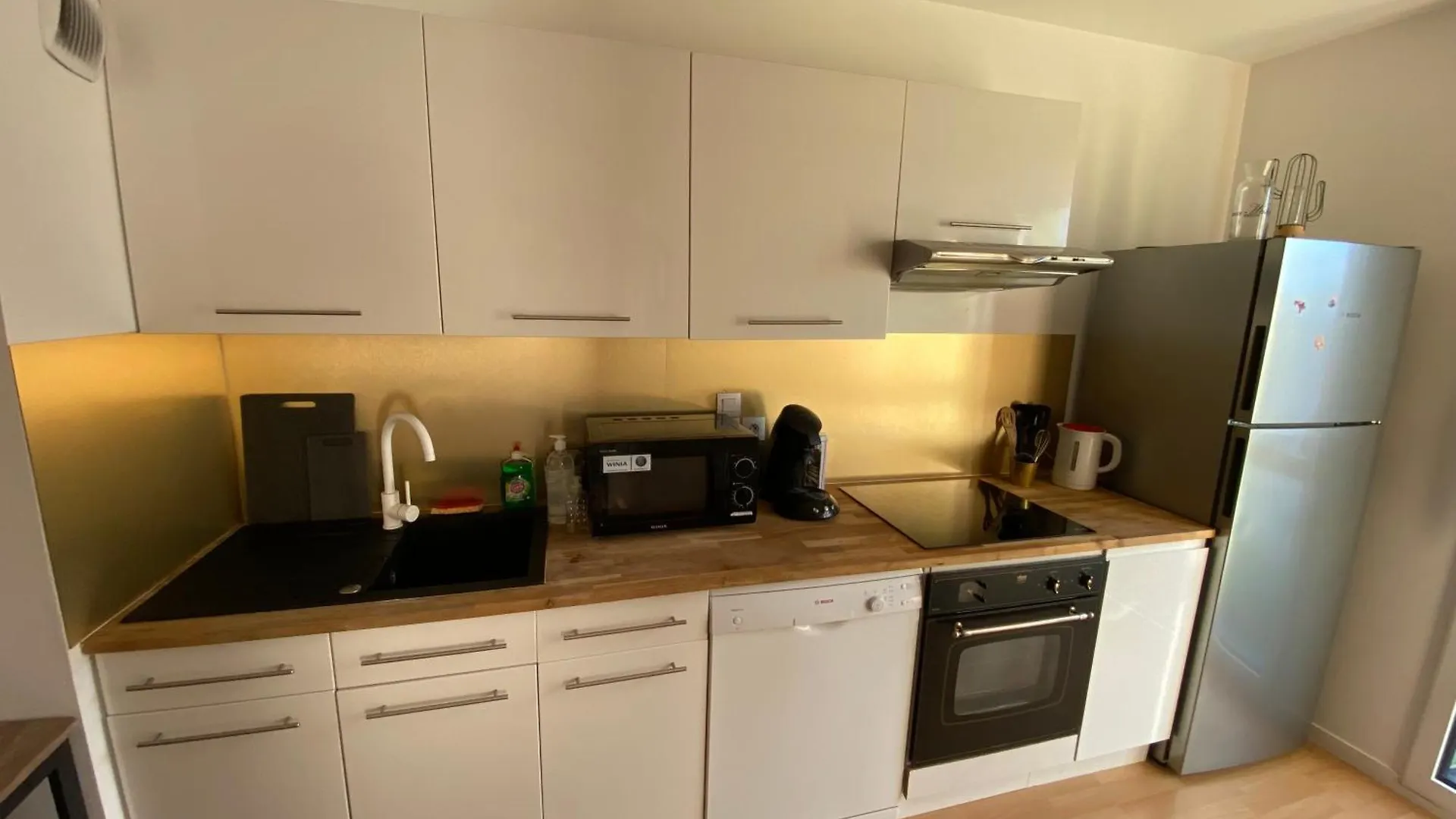 Appartement Moderne T3 Cesson